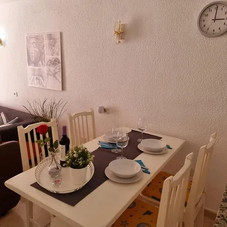 Apartment Casa Teide, Ground Floor Parque Santiago 1, Heated Pool, 100 M To Sea And Beach, Wifi