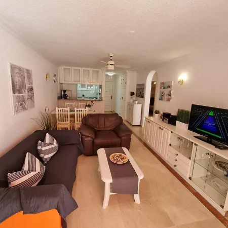 Casa Teide, Ground Floor Parque Santiago 1, Heated Pool, 100 M To Sea And Beach, Wifi Apartment *