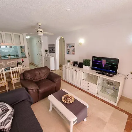Casa Teide, Ground Floor Parque Santiago 1, Heated Pool, 100 M To Sea And Beach, Wifi Appartement Playa de las Américas